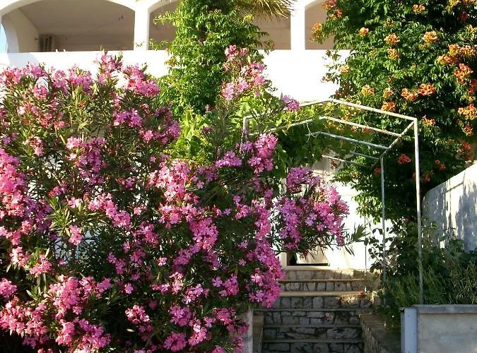 814c Apartment Tisno